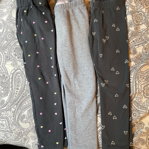 H&M Other - 3/$12 Kids Leggings Set - Black, Gray, Multicolor Hearts